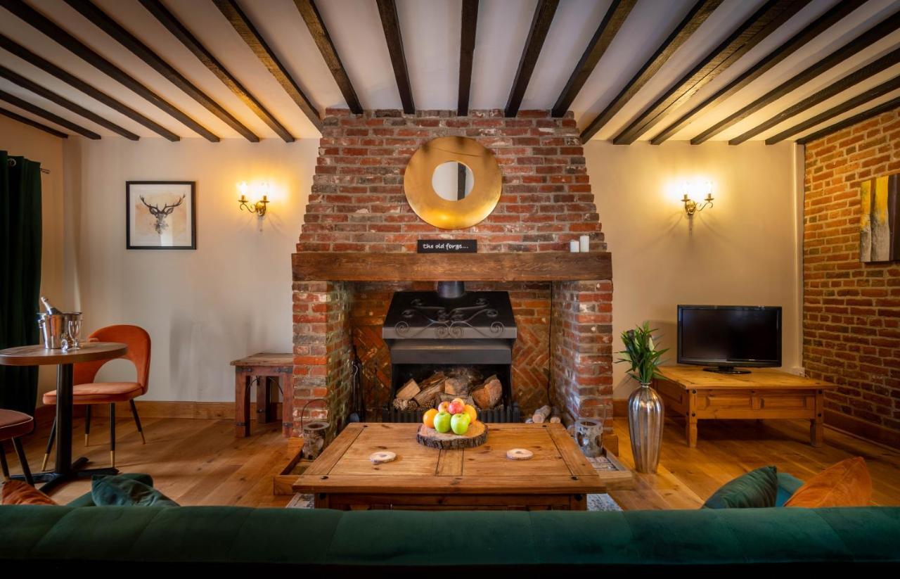 The Farmhouse At Fincham Exterior foto